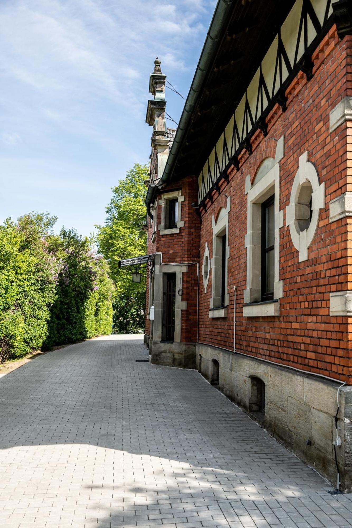 Alte Schule Spittelstein 1Og Links Apartman Rödental Kültér fotó